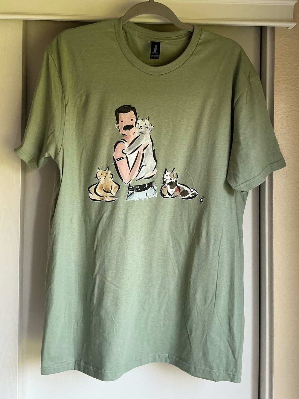 Gildan Sage Green Cat Graphic Short Sleeve Tee